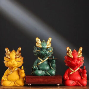 The mascot of wealth-attracting divine dragon ornament for desktop, which means always having money, is used for home living rooms, hallways, and office decoration.