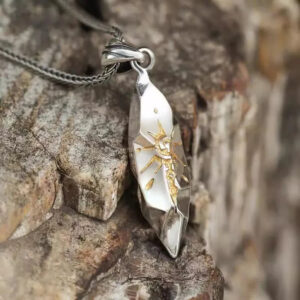 Vintage wishing stone necklace, personalized and handsome meteorite color-matching pendant for men's neck, hip-hop sweater accessory